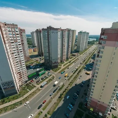 двухкомнатная с видом на днепр Kiev